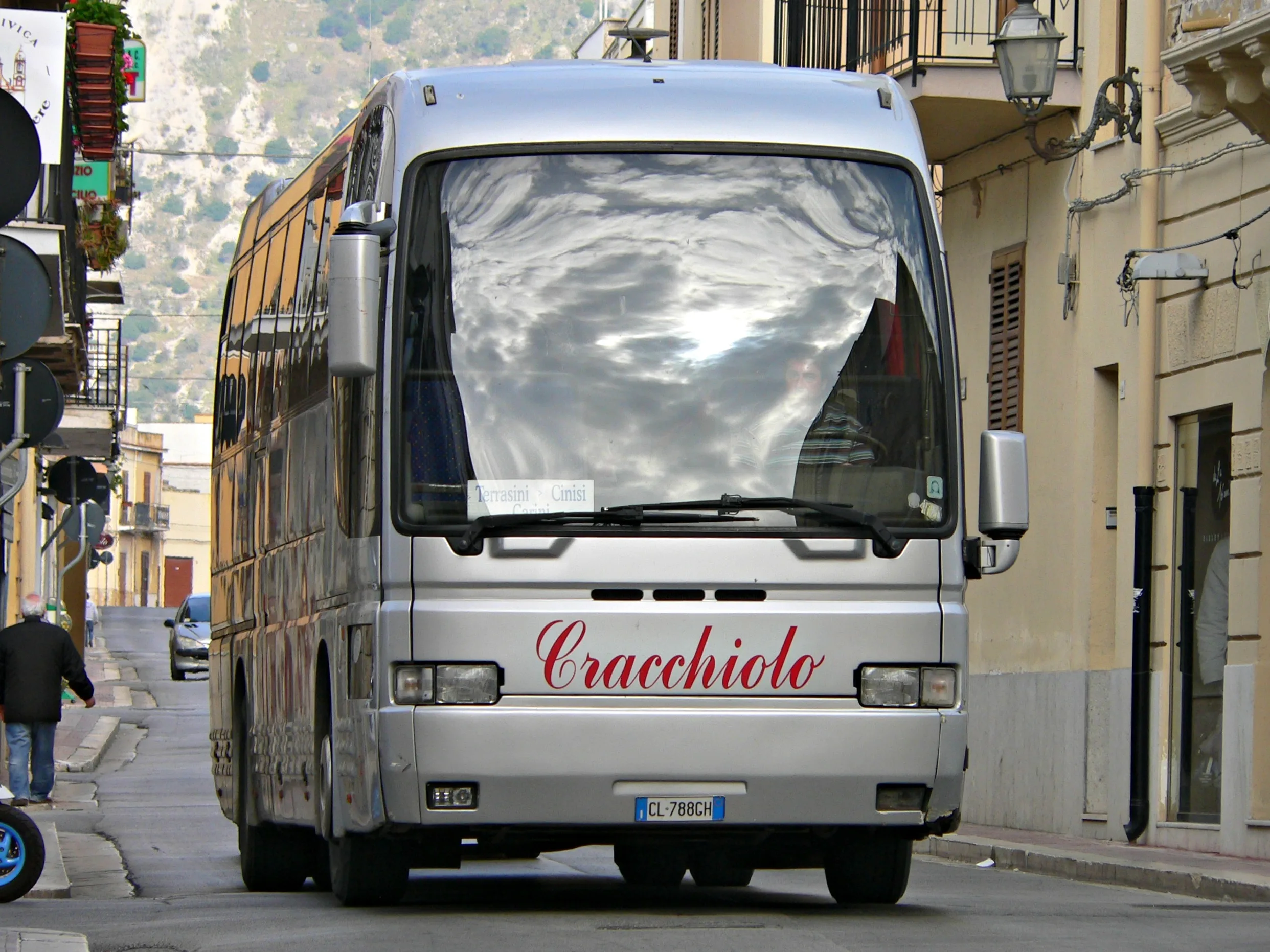bus Cracchiolo